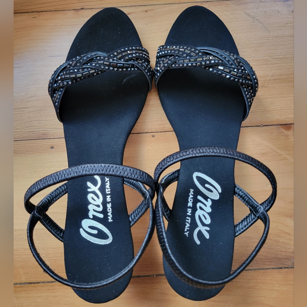 Heels Like new ONEX Made in Italy heels! Beaded Size 10 40 sexy heels. CLEAN - Picture 11 of 11